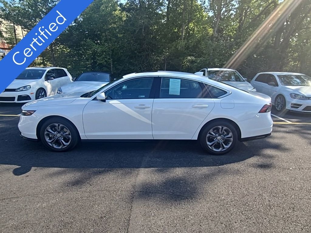 Certified Used 2025 Platinum White Pearl Honda EX-L image 9
