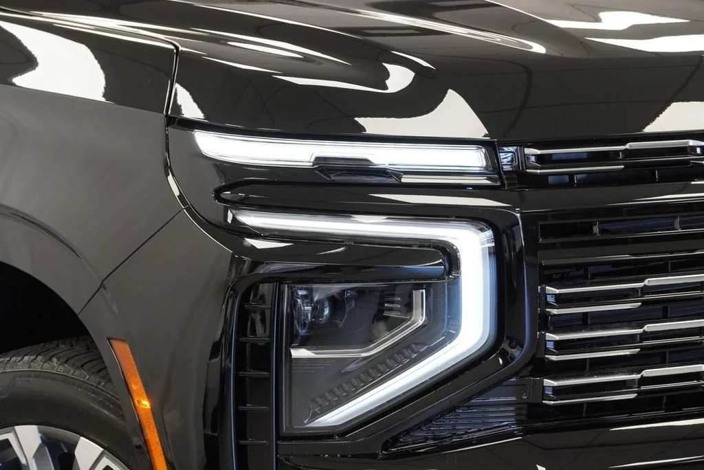New 2026 Black Chevrolet High Country image 38