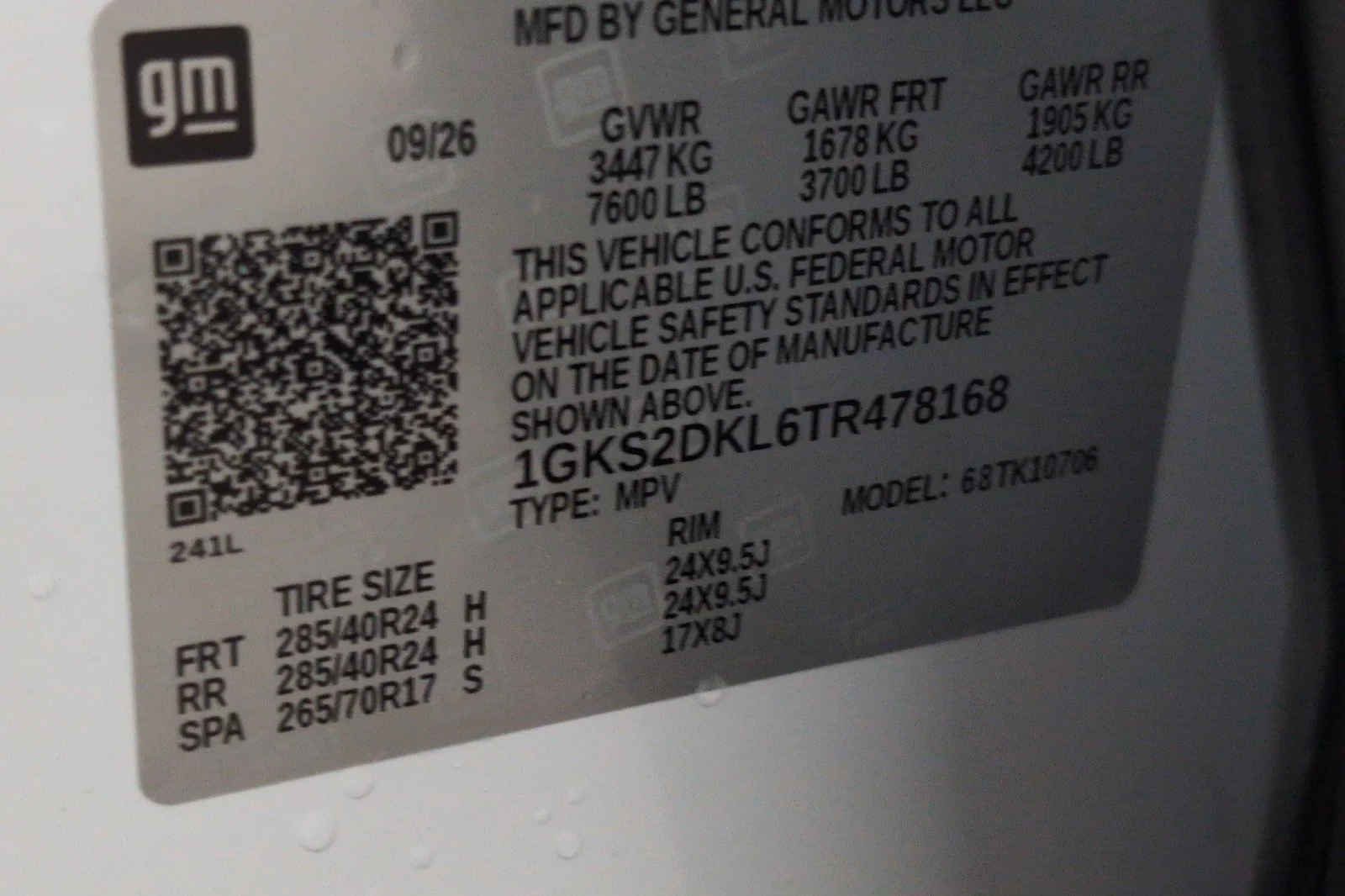 New 2026 Glacier White Tricoat GMC Denali image 32