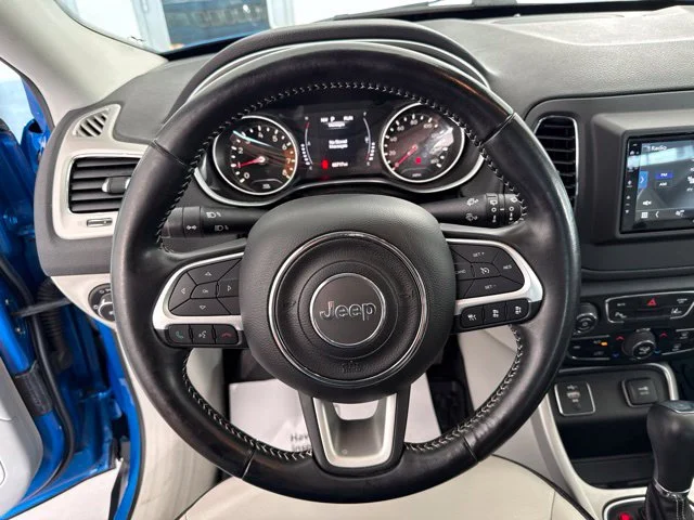 Used 2020 Blue Jeep Latitude image 26