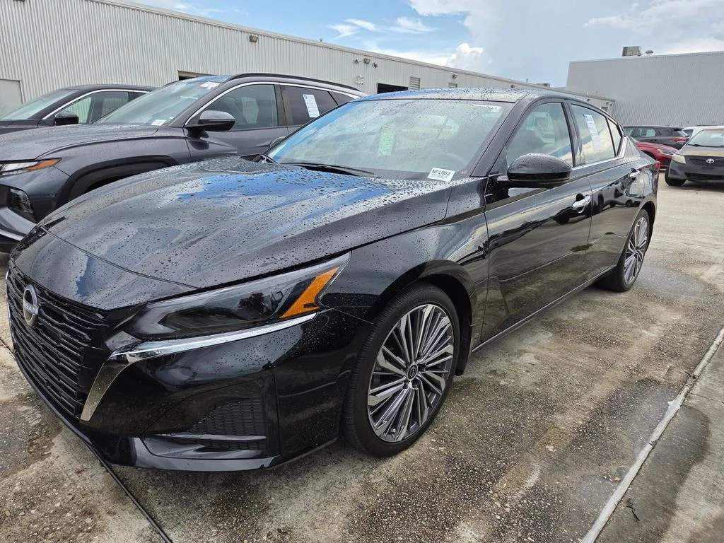 2025 Nissan Altima 2.5 SL