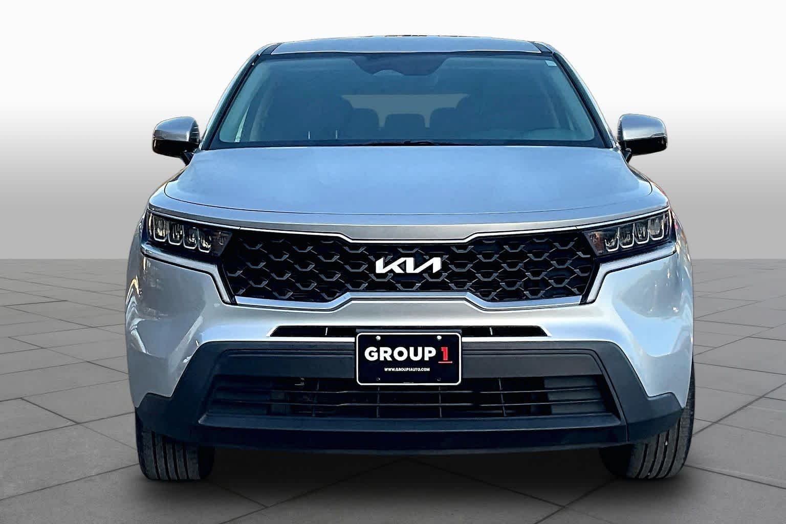 Pre-Owned 2022 Kia Sorento LX