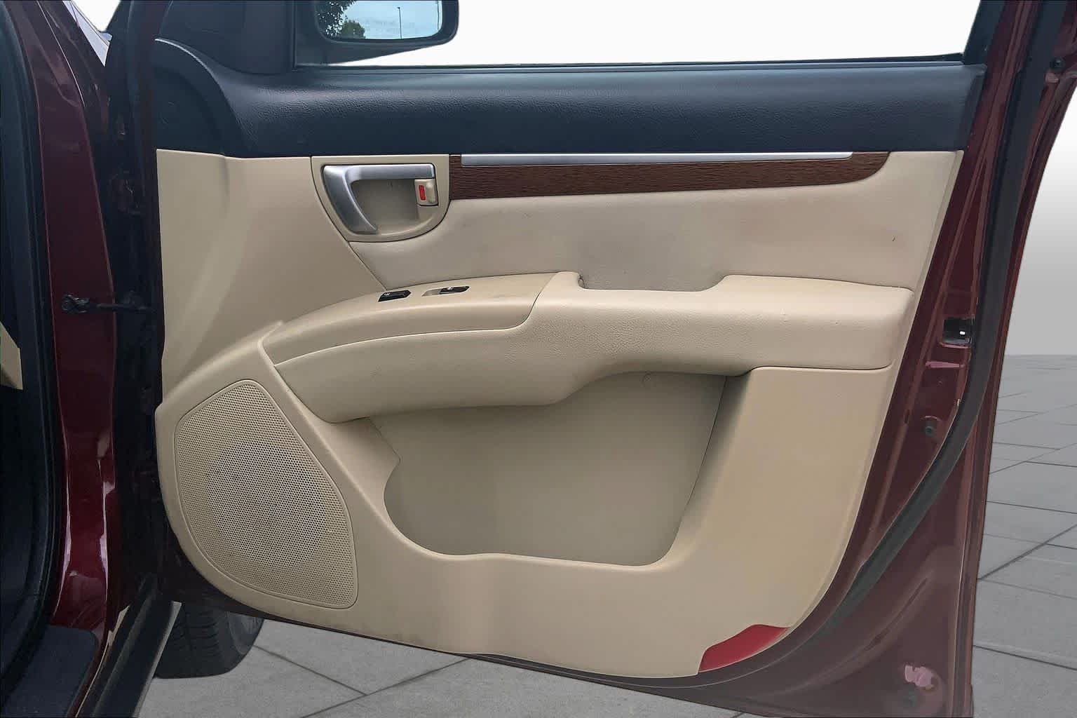 Used 2009 Dark Cherry Red Hyundai GLS image 22