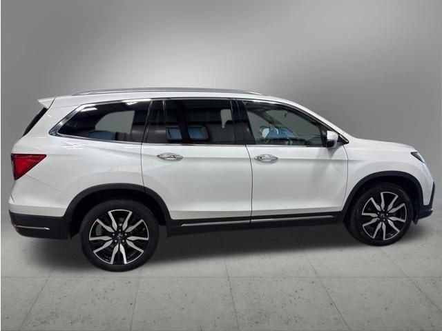 Used 2021 Platinum White Pearl Honda Touring image 6