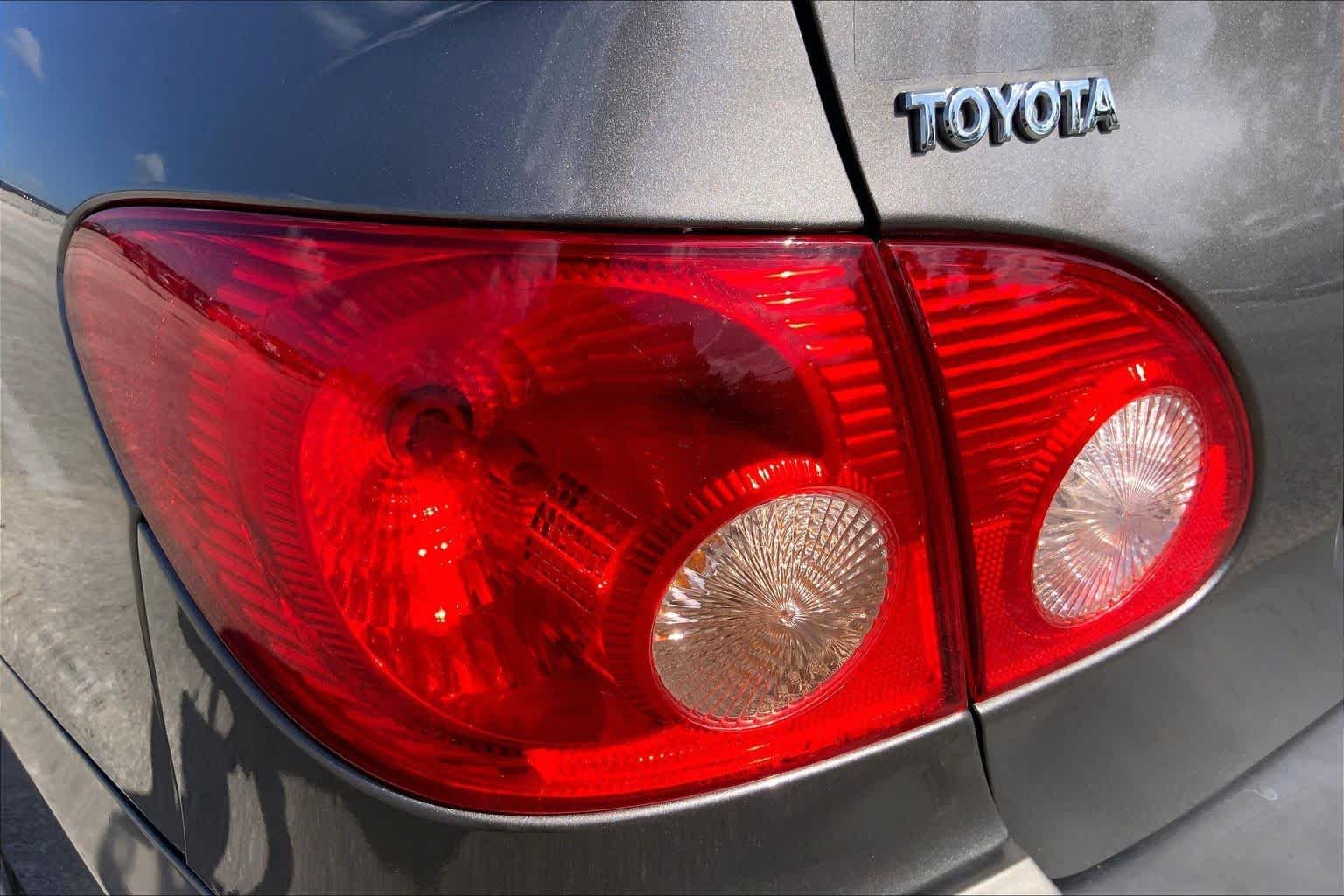 Used 2007 Phantom Gray Pearl Toyota CE image 26