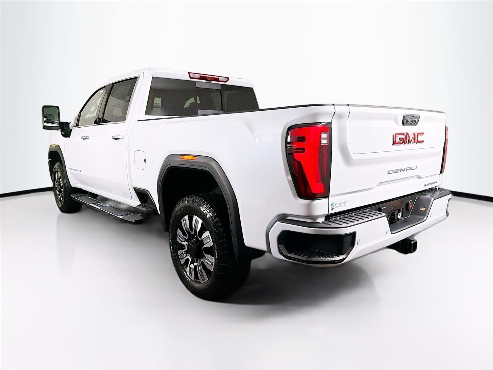 2026 GMC Sierra 2500HD Denali - Photo 9