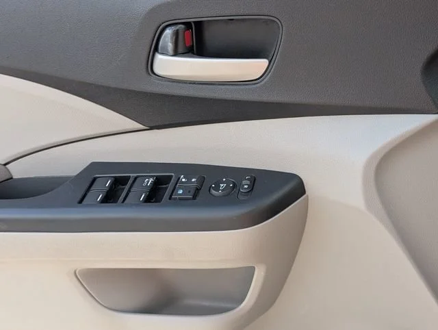 2013 Honda CR-V LX - Photo 22