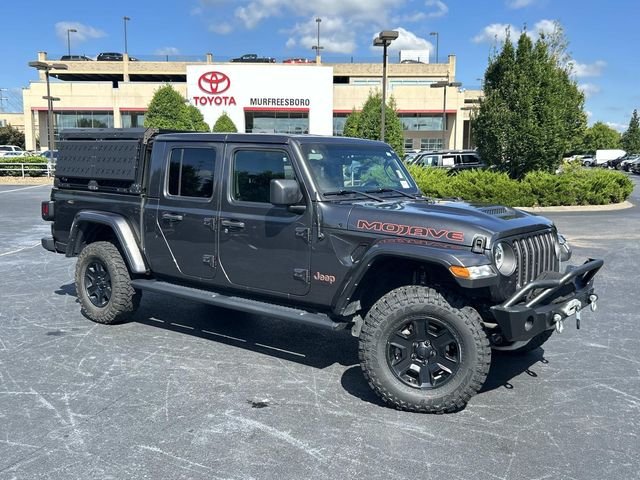 Used 2023 Gray Jeep Mojave image 2