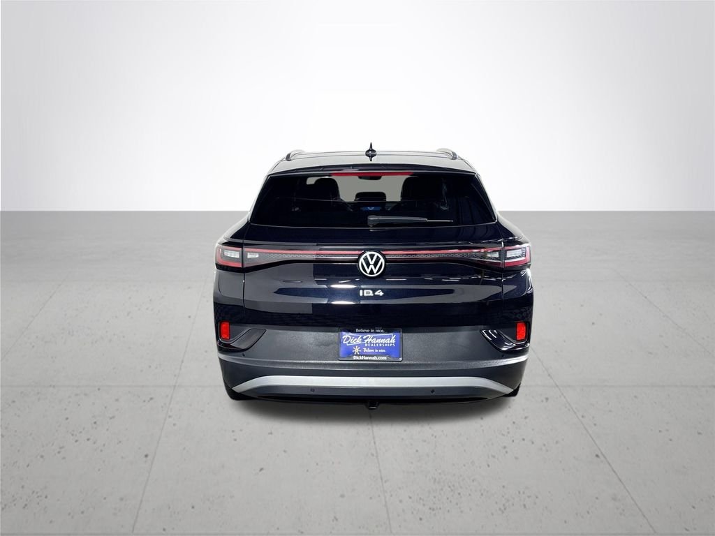 Certified Used 2023 Deep Black Pearl Volkswagen Pro S Plus image 8