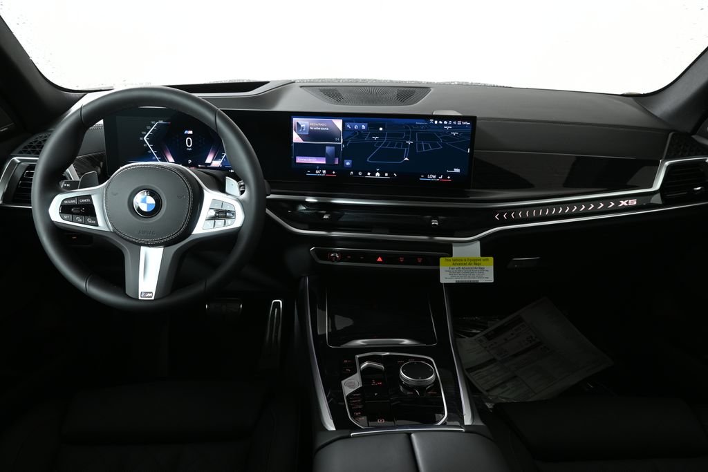 New 2026 Black Sapphire Metallic BMW xDrive40i image 17