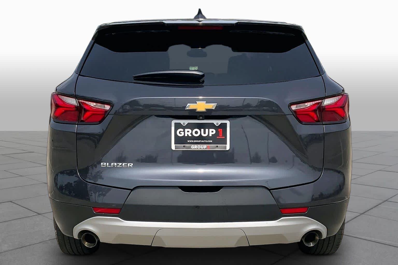 Used 2022 Iron Gray Metallic Chevrolet LT image 5