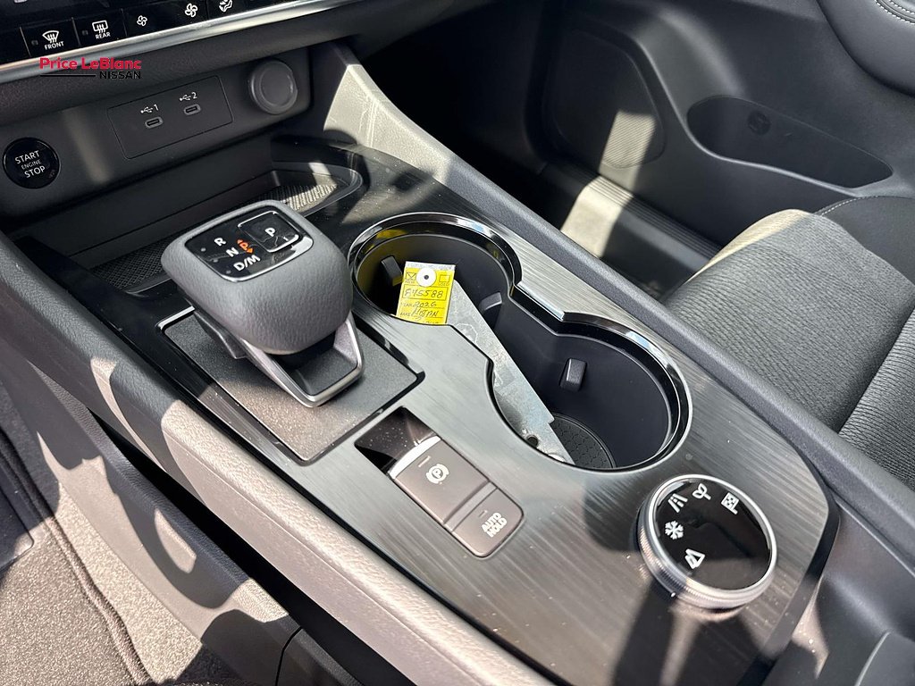 New 2026 Everest White Pearl Tricoat Nissan SV image 17