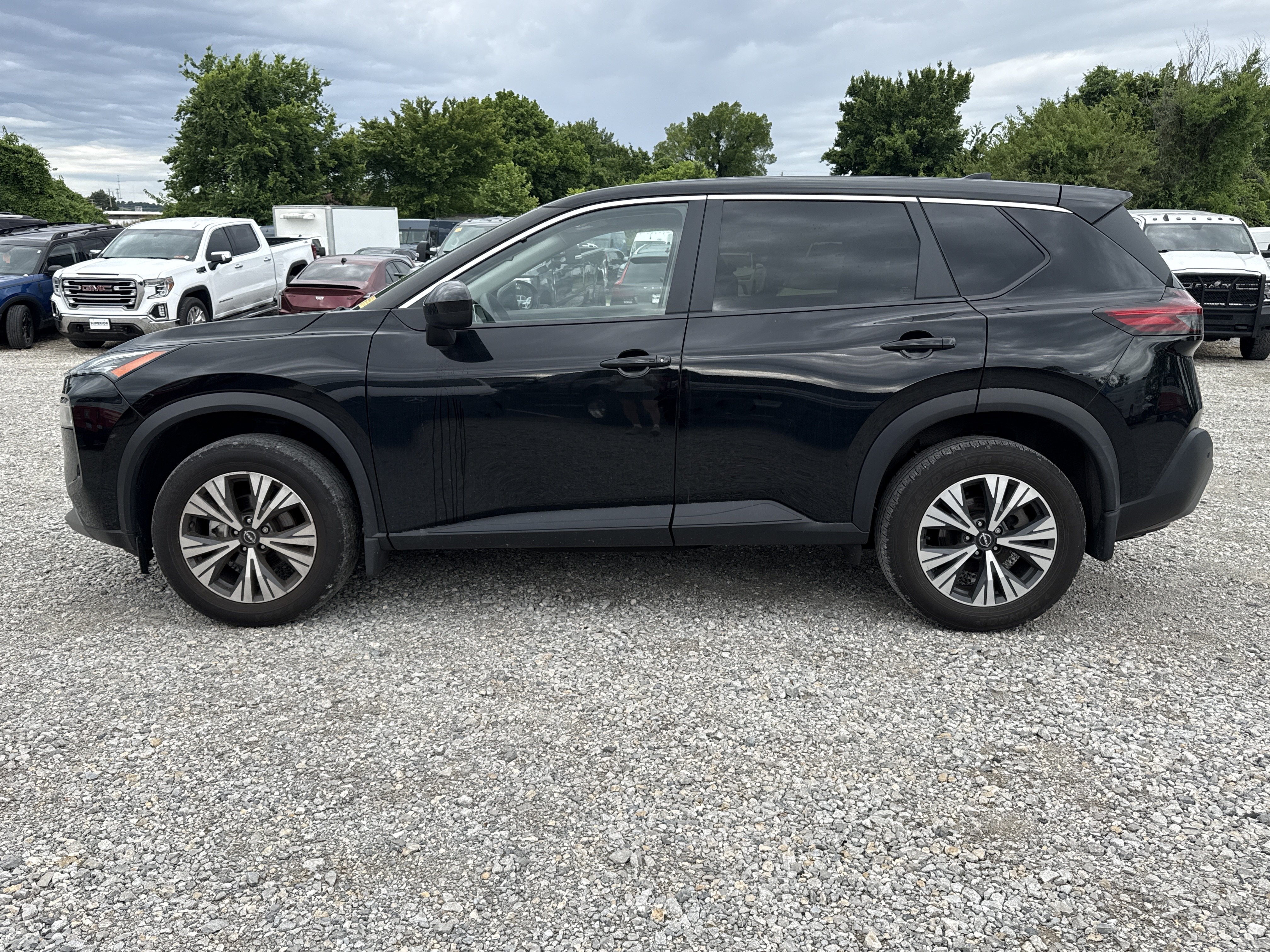 Certified Used 2023 Super Black Nissan SV image 3