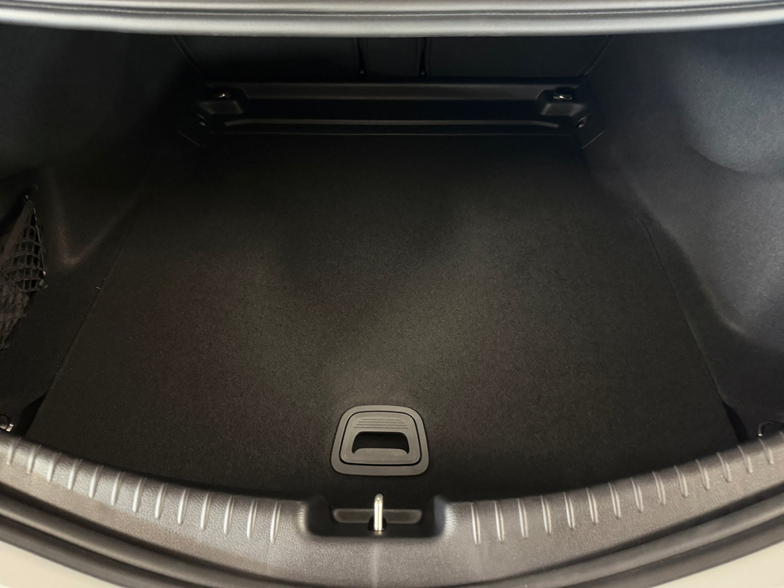 New 2026 MANUFAKTUR Alpine Grey Mercedes-Benz AMG® CLE 53 4MATIC+ Coupe image 19
