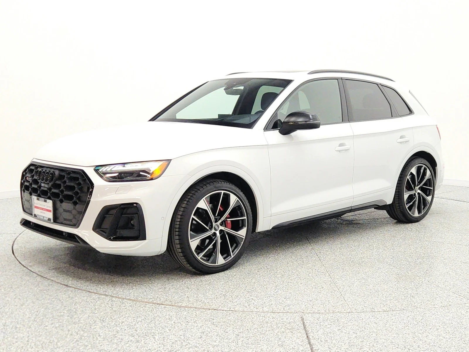 2024 Audi SQ5 Prestige's photo
