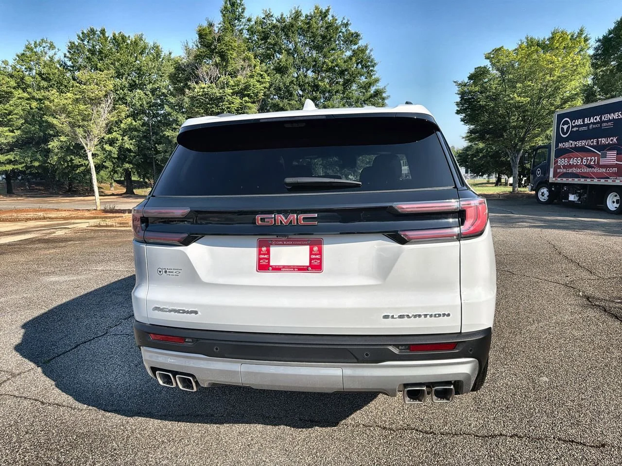New 2026 Summit White GMC Elevation image 7