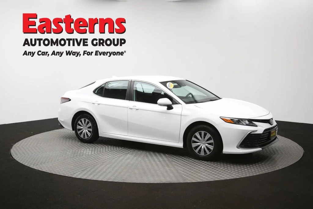 Used 2023 White Toyota LE image 42