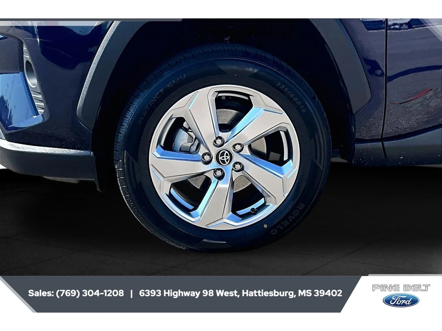 Used 2020 Blue Print Toyota Hybrid Limited image 7