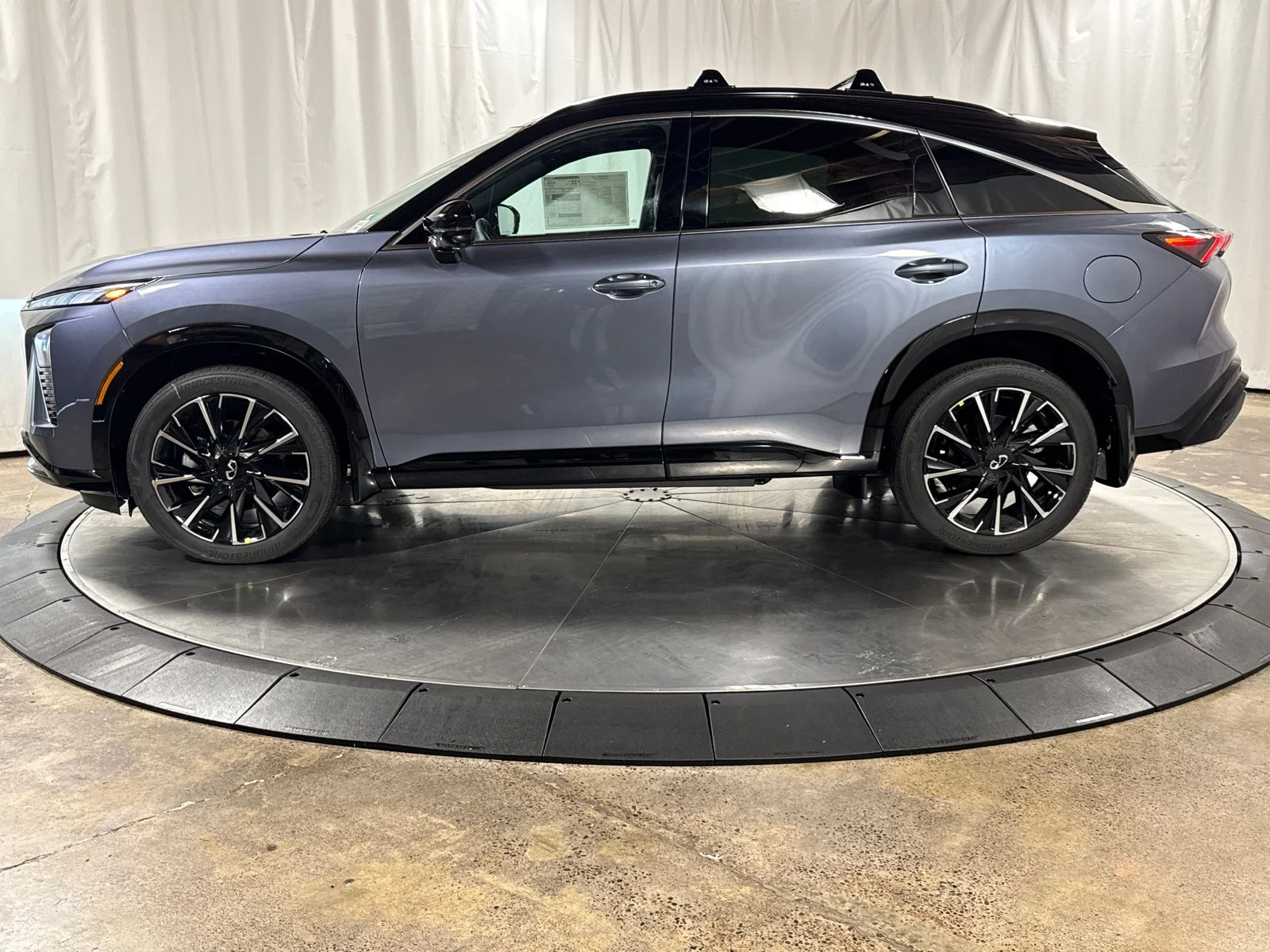 New 2027 2T MNBW BLUE INFINITI Autograph AWD image 8
