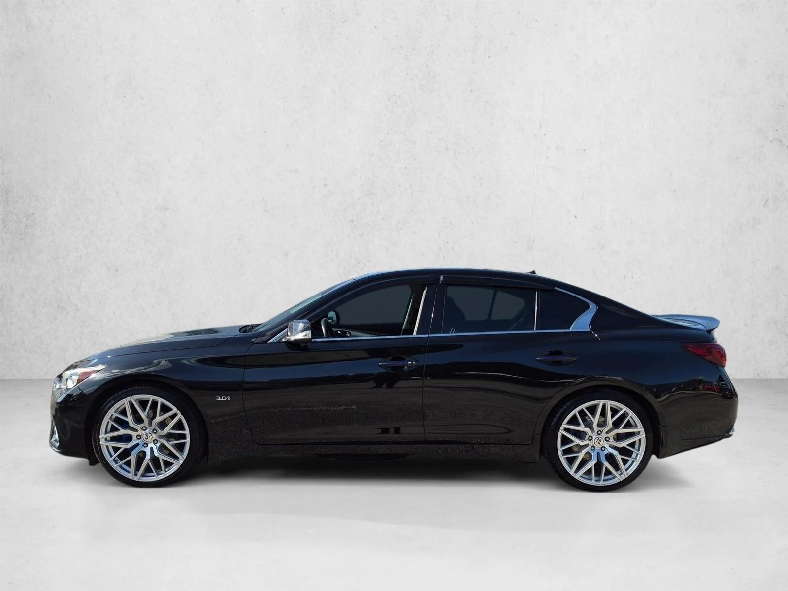Used 2020 Black Obsidian INFINITI 3.0t LUXE image 8