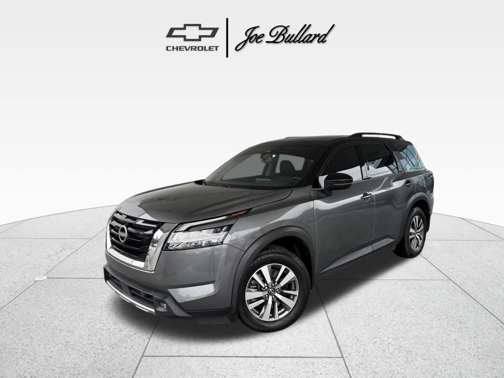 2022 Nissan Pathfinder SL 2WD's photo