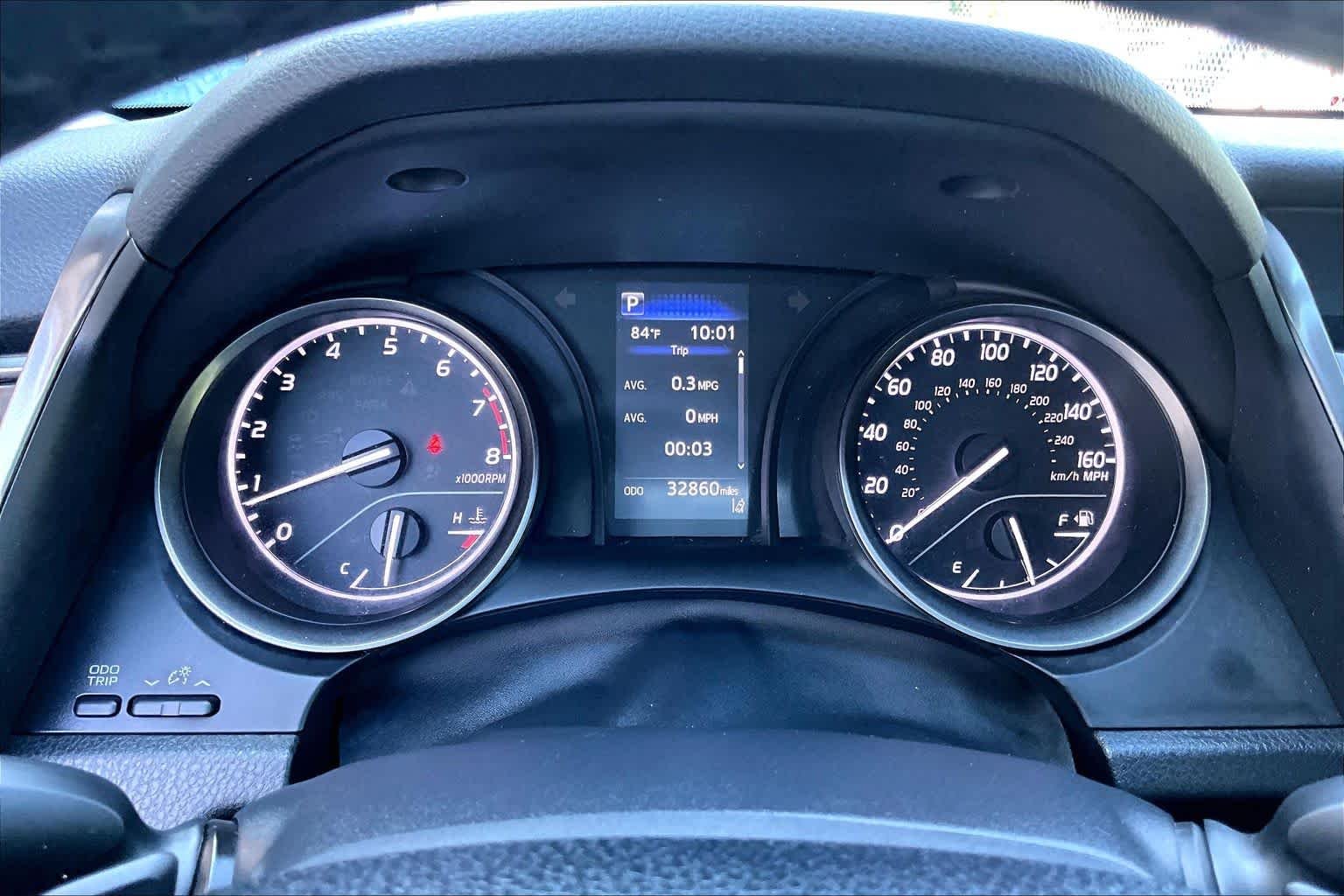 Used 2022 White Toyota SE image 26
