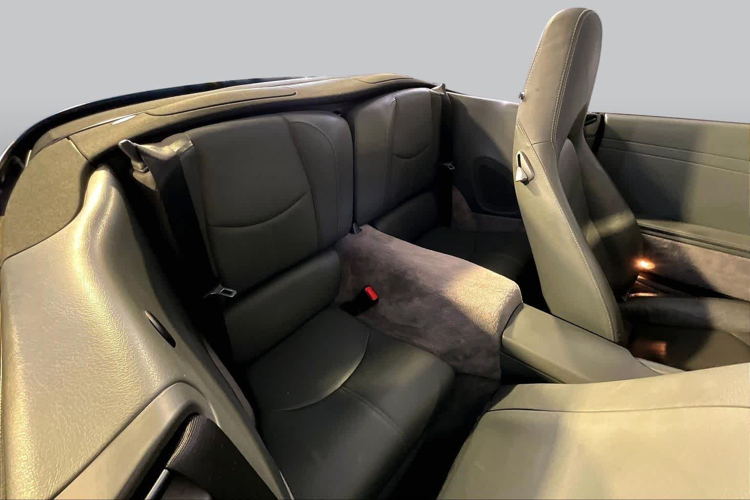 Used 2006 GRAY Porsche Carrera 4 image 17