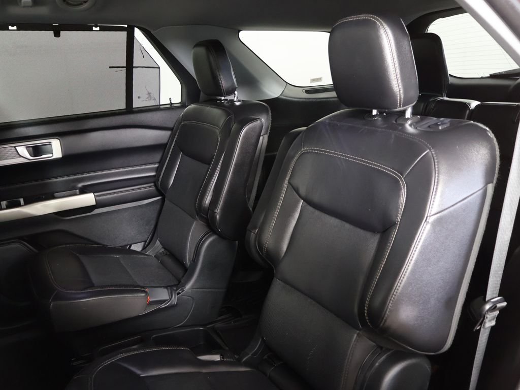 Used 2021 Red Ford Limited image 32