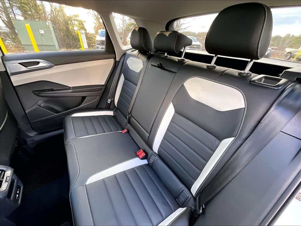 New 2026 Pure White Volkswagen 1.5T SEL image 15