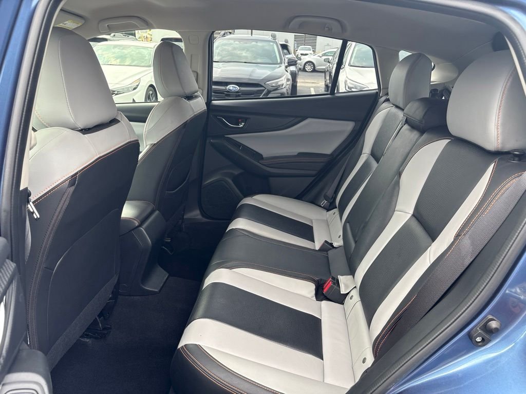 Used 2018 Blue Subaru 2.0i Limited image 12