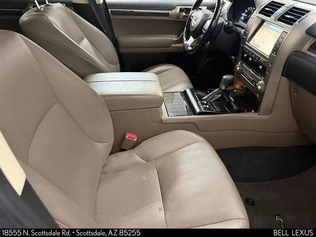 Certified Used 2021  Lexus 460 image 12