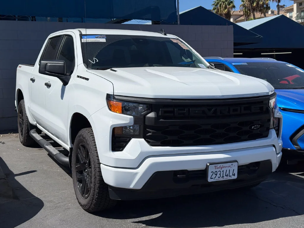 Used 2026 Summit White Chevrolet Custom image 2