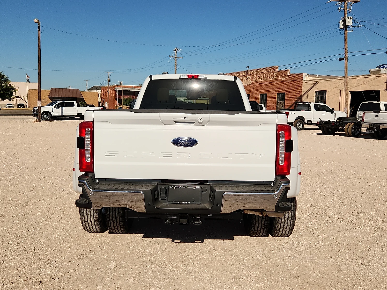 New 2026 Oxford White Ford Lariat image 6