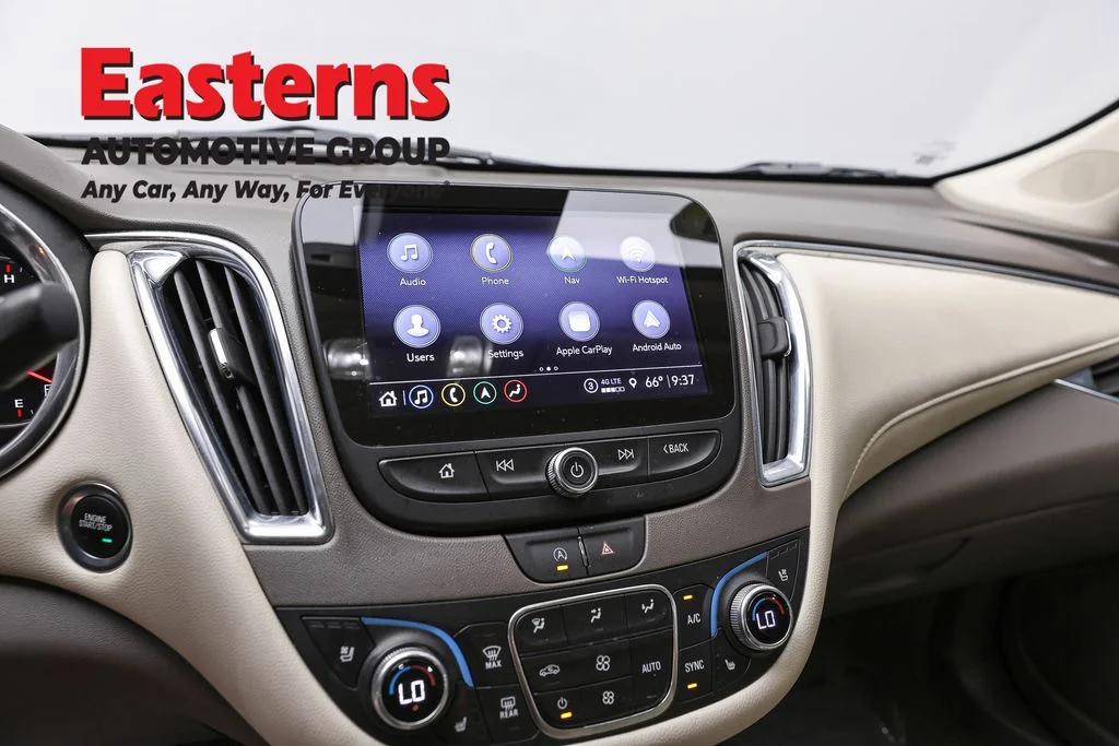 Used 2024 Gray Chevrolet LT image 19