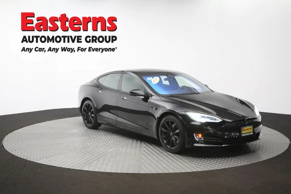Used 2019 Black Tesla 75D image 102