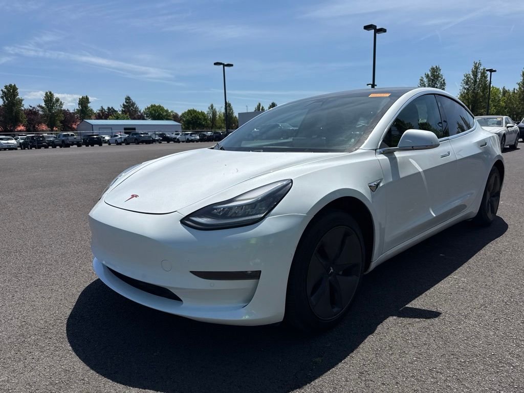 Used 2020 Pearl White Multi-Coat Tesla Standard Range Plus image 3