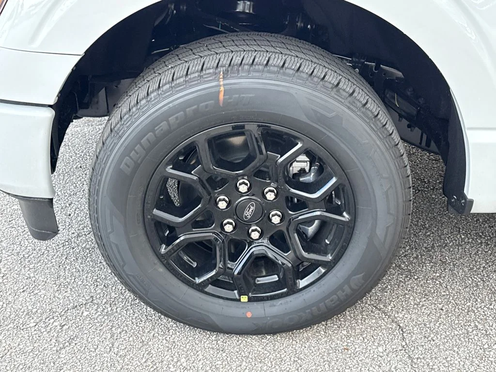 New 2026 White Ford XLT image 10