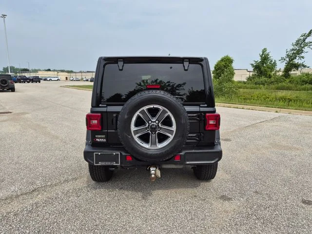 Used 2021 Black Jeep Unlimited Sahara image 7