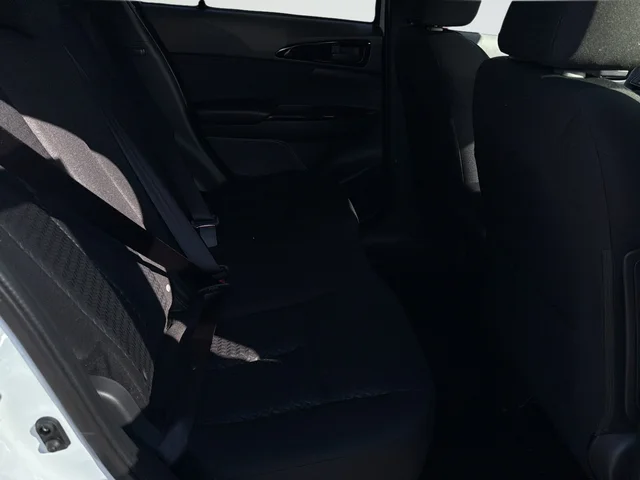 New 2026 White Mitsubishi LE image 10