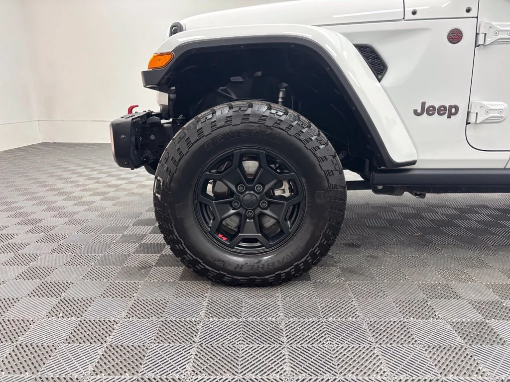 Used 2020 White Jeep Rubicon image 14