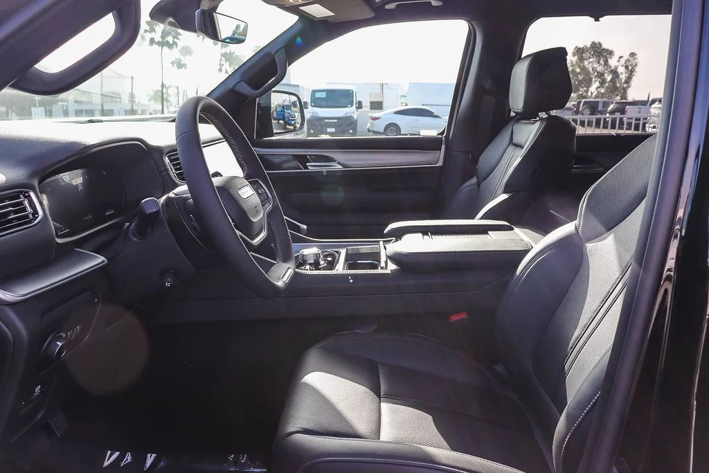 New 2026 Black Jeep Limited Altitude image 21