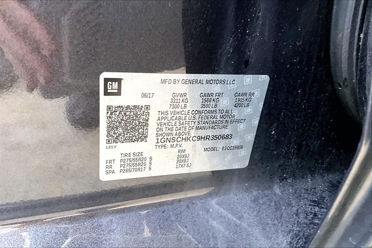 Used 2017 Tungsten Metallic Chevrolet LT image 32