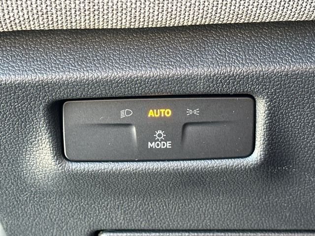 New 2026 Platinum Gray Metallic Volkswagen 2.0T S image 31