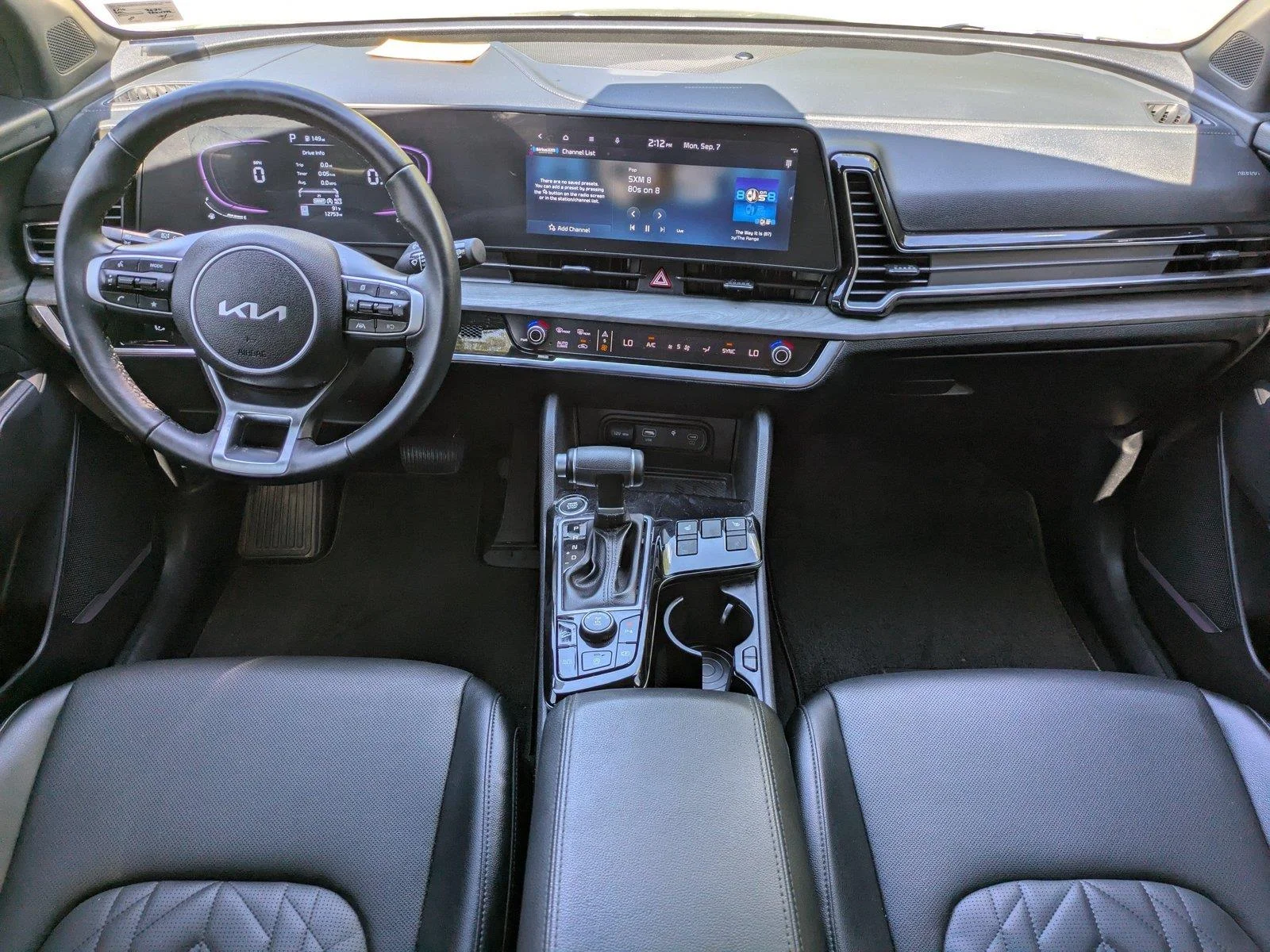 Used 2024 Jungle Green Kia X-Line image 15
