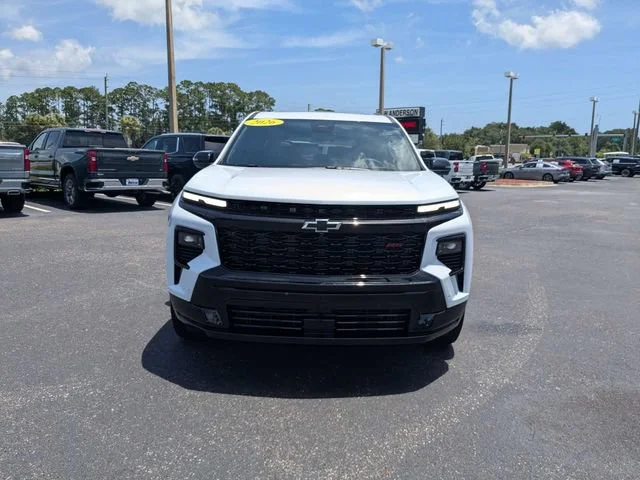 Used 2026 Polar White Tricoat Chevrolet RS image 8