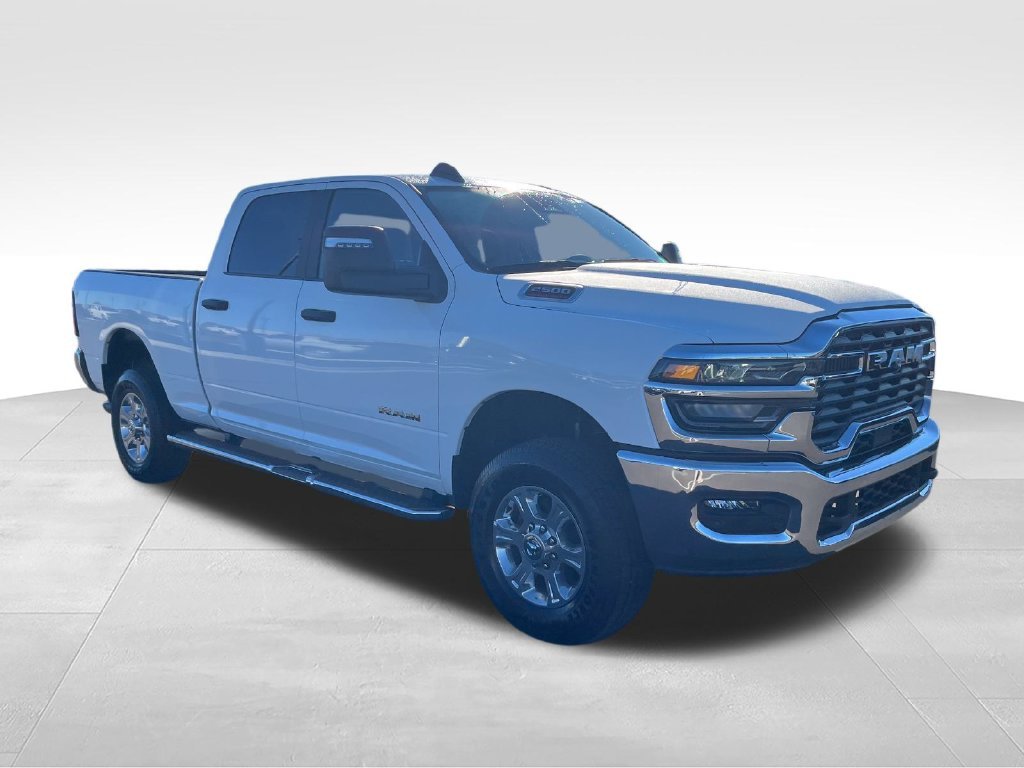 Used 2026 White Ram Big Horn image 7