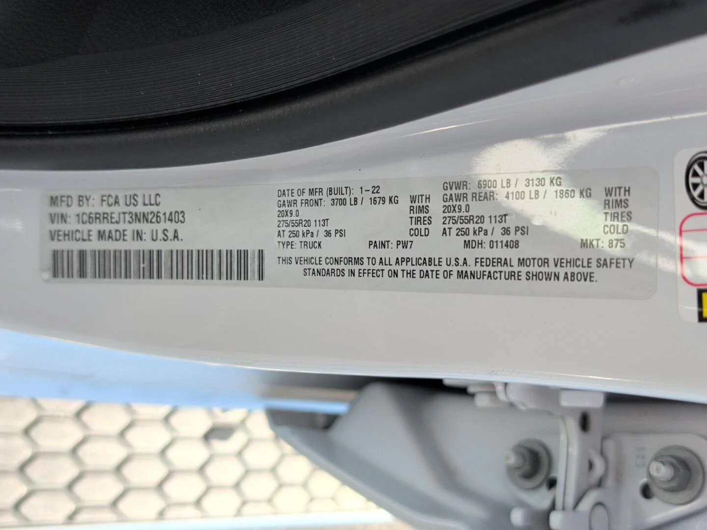 Used 2022 White Ram Laramie image 30