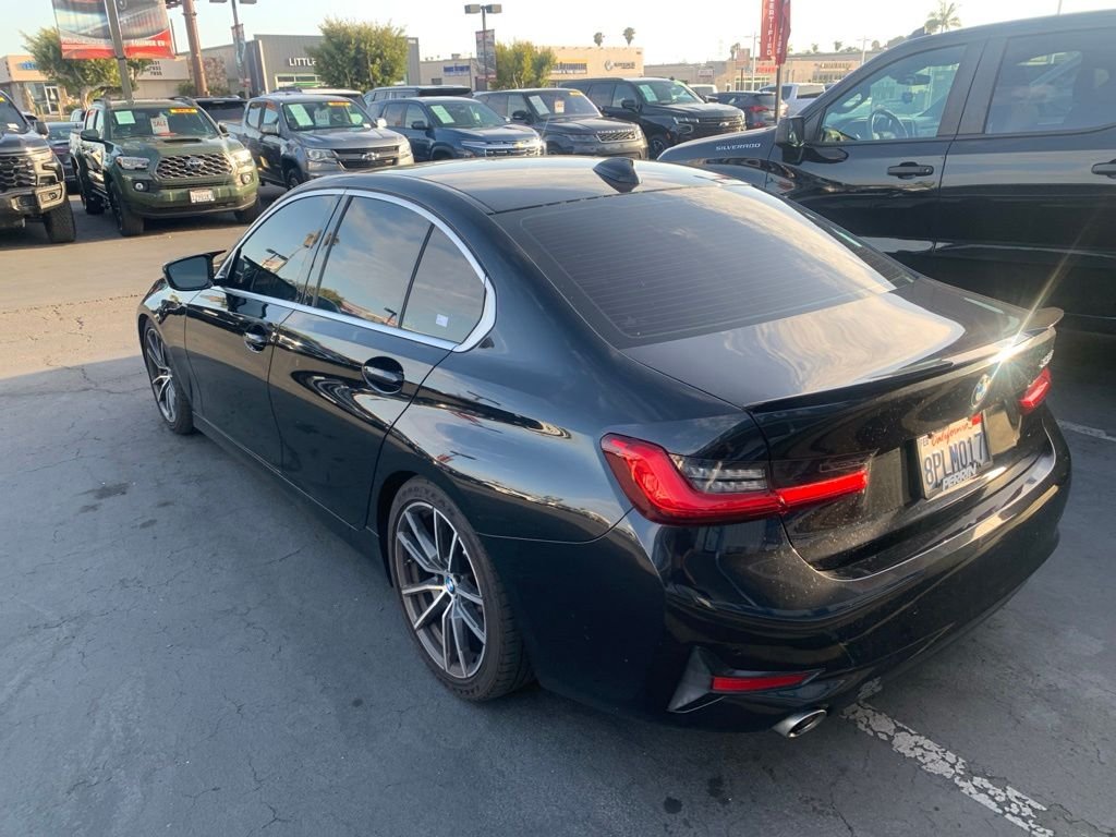Used 2020 Black BMW 330i image 8