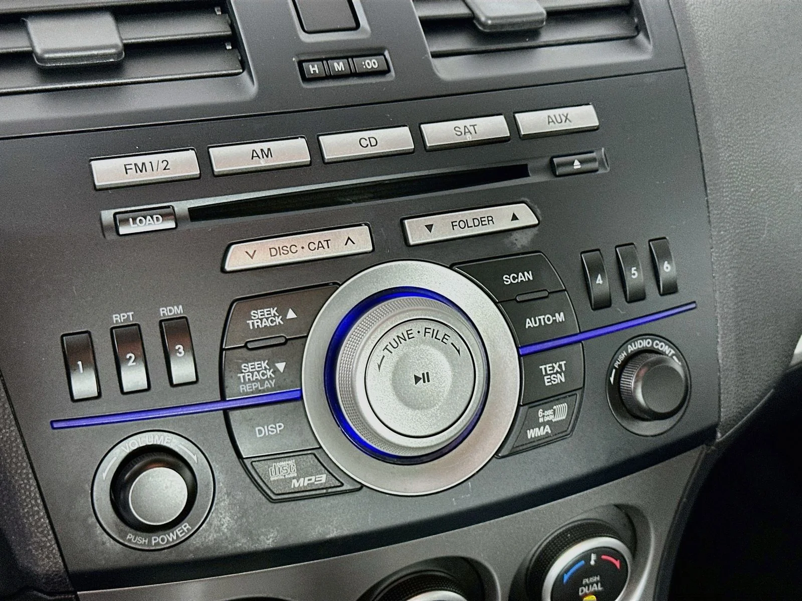 Used 2010 Graphite Mica Mazda s Grand Touring image 13