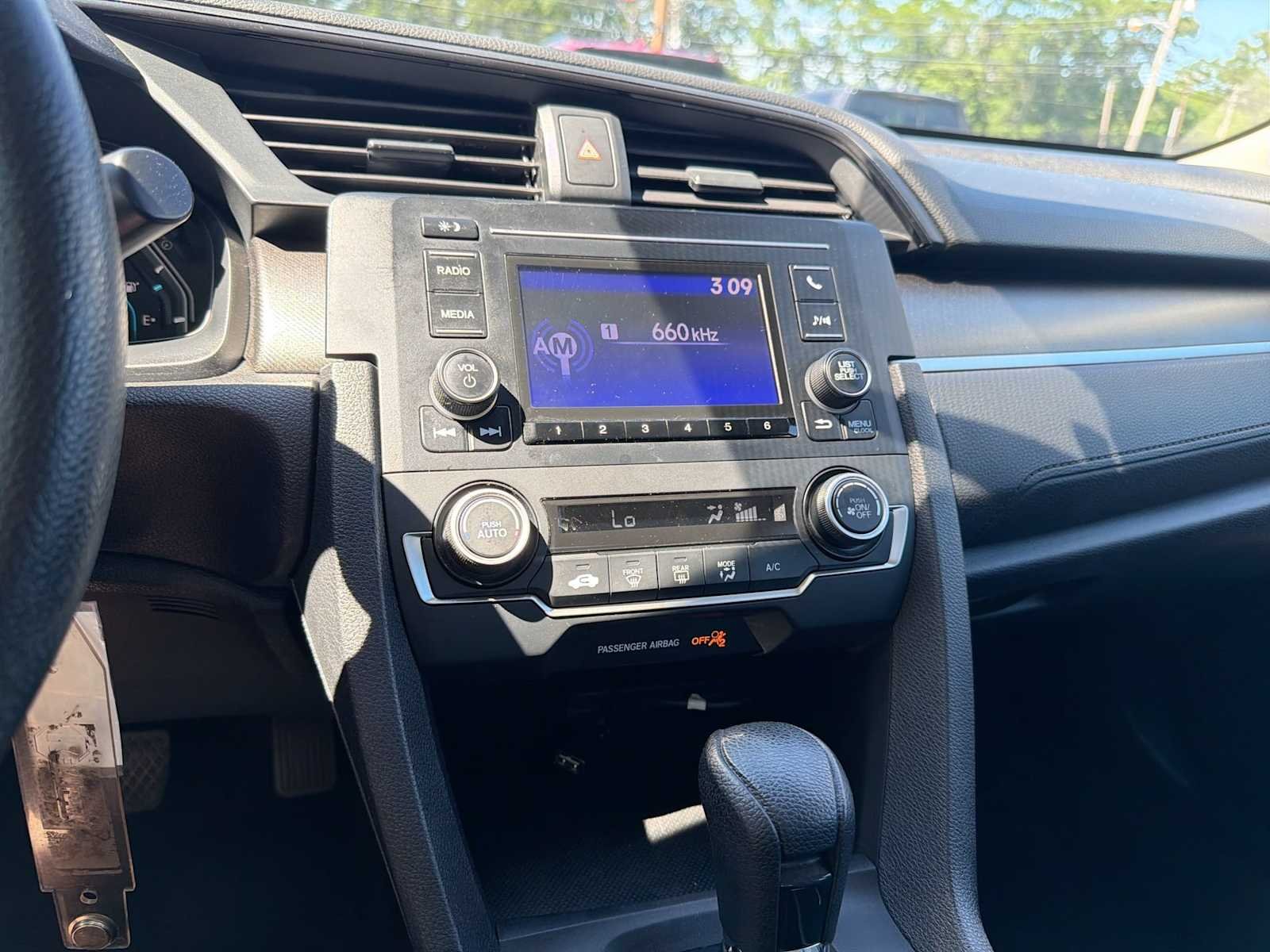 2019 Honda Civic LX - Photo 26